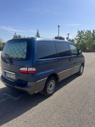 Hyundai H1 2004