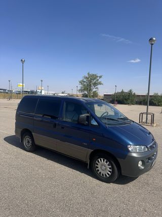 Hyundai H1 2004