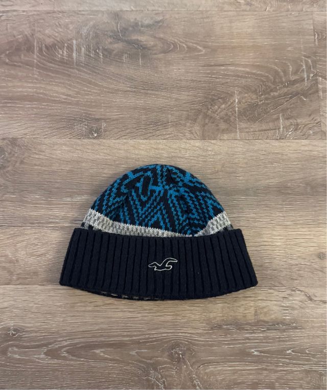 Gorro Hollister Negro y Azul
