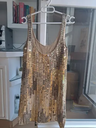 Vestido lentejuelas dorado