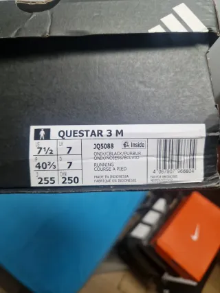 Zapatillas Adidas grises y rosas