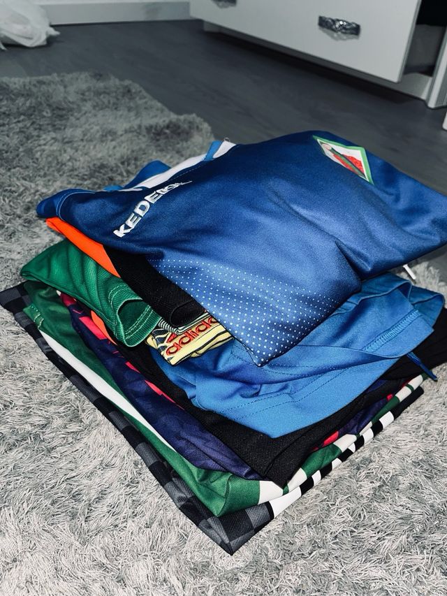 Lote equipaciones fútbol