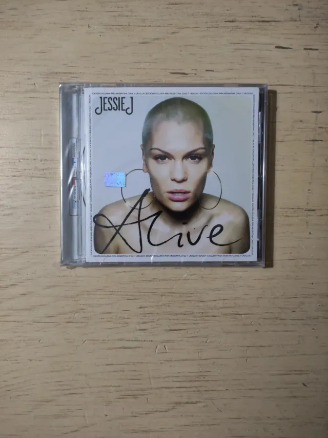 CD Jessie J - Alive Edición Argentina