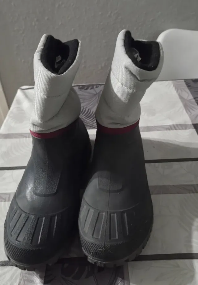 Botas de nieve grises