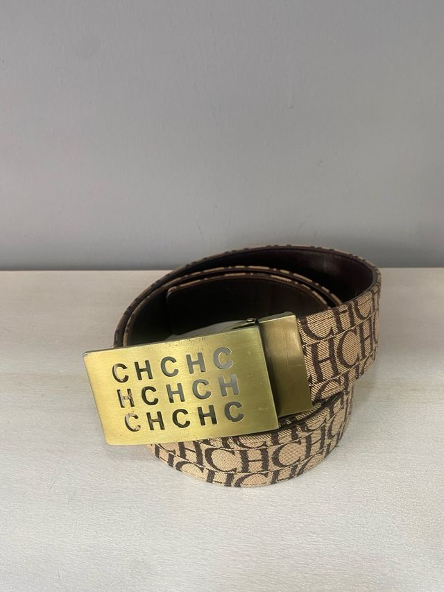 Cinturón Carolina Herrera CH Hebilla Dorada