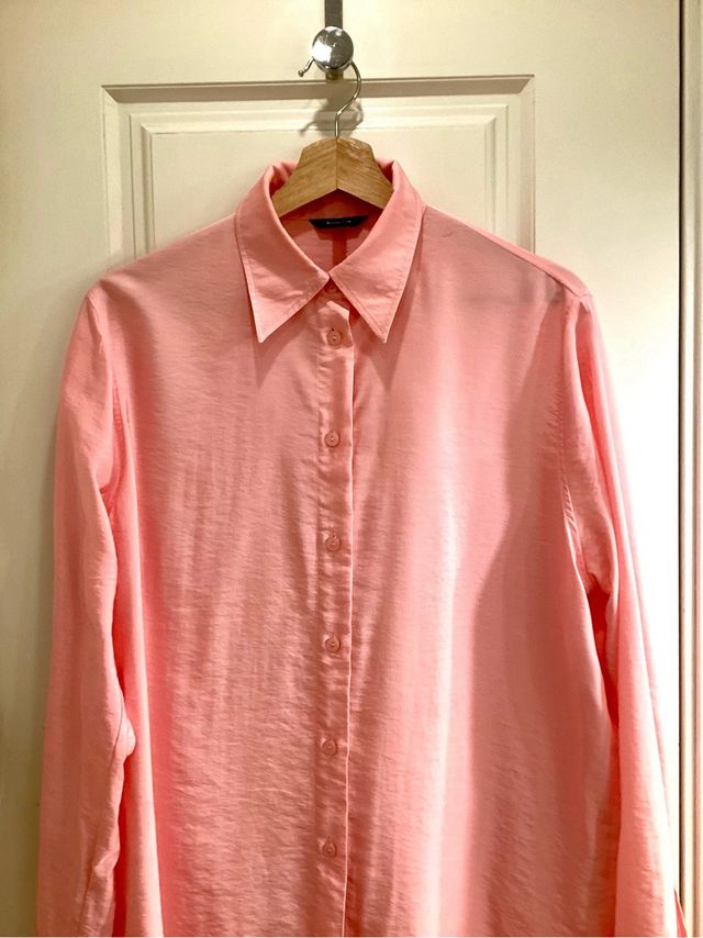 Camisa rosa Massimo Dutti. Da mucha talla