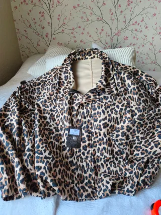 Bomber animal print .