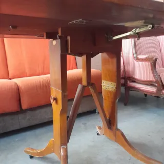 Mesa vintage extensible de madera años 60