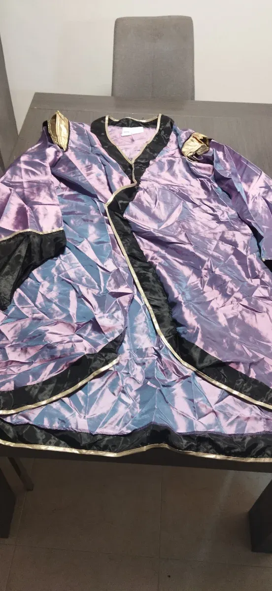 Lote disfraces hombre y mujer talla única