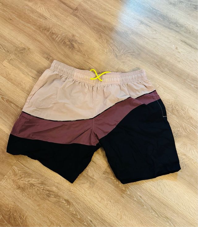 Bañador Under Armour Beige/Morado/Negro