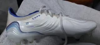 Scarpe da calcio appartenute a Ekdal