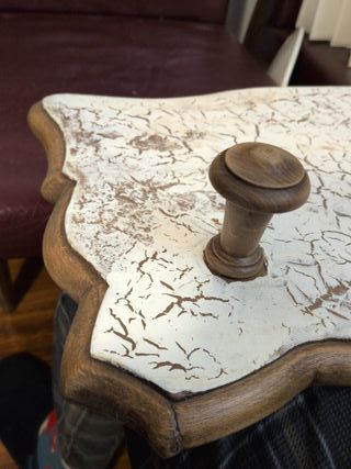 Perchero vintage madera blanco y marrón