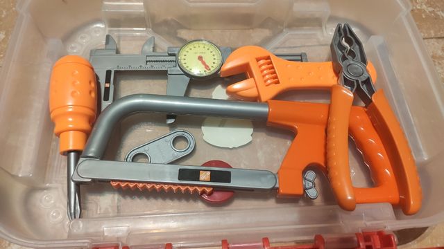 Maletín herramientas juguete