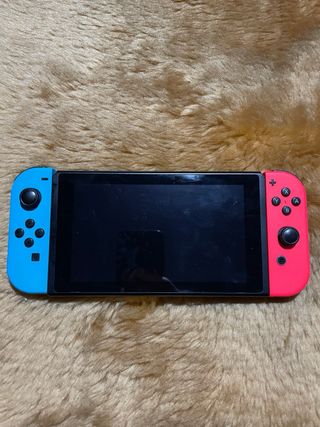 Nintendo Switch Neon Red/Blue — Completa