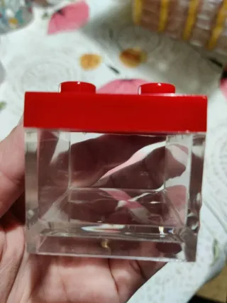 Scatoline lego rosse