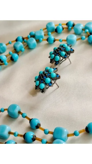 Collar Vintage de Cristal