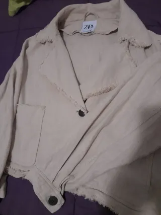 Chaqueta Zara Beige