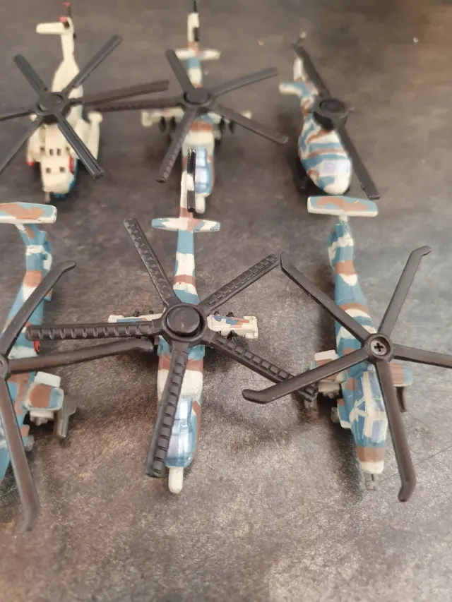 Micro Machines Elicotteri Set