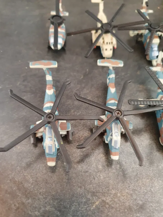Micro Machines Elicotteri Set
