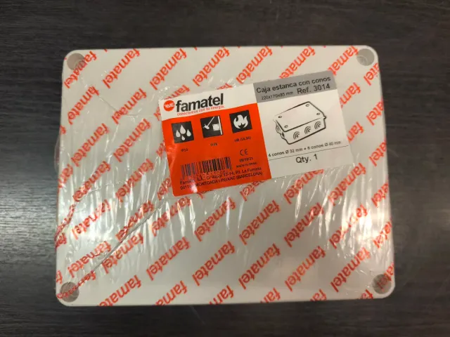 Caja estanca Famatel 220x170x85mm