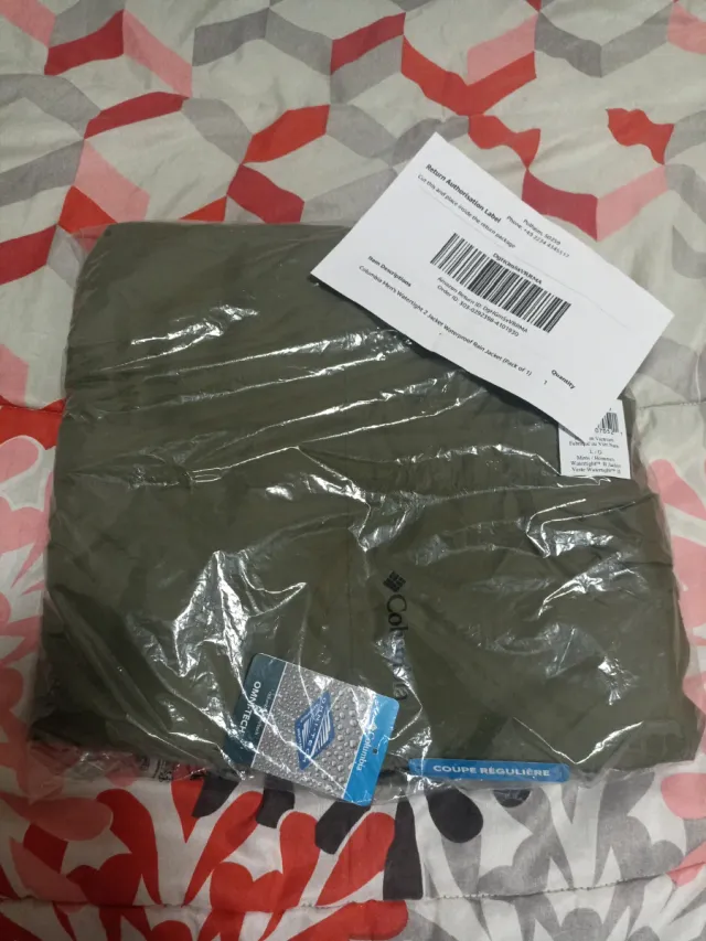 Chaqueta Columbia Omni-Tech Verde Oscuro.