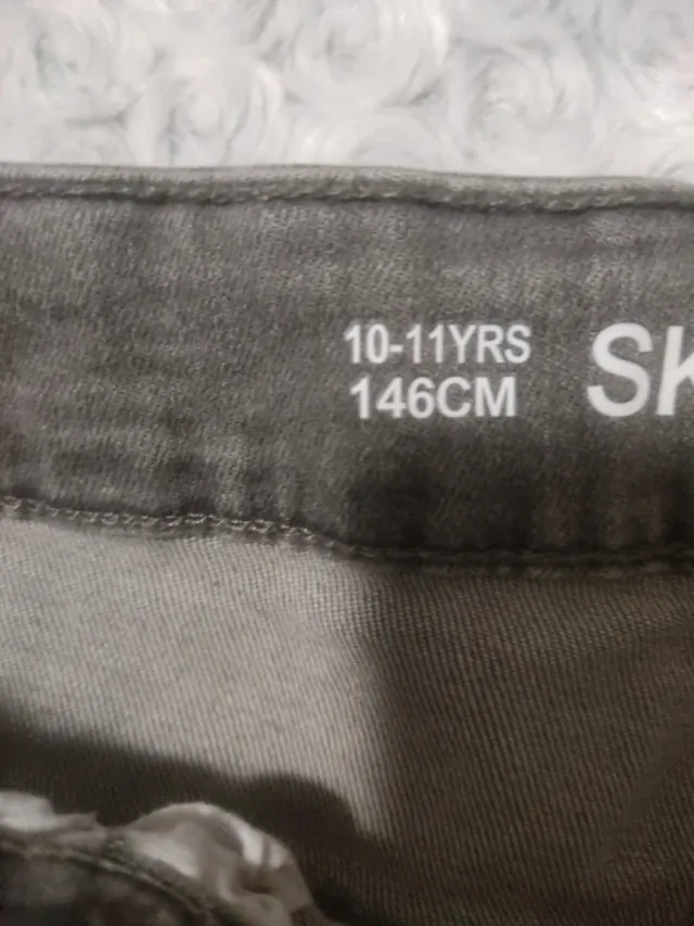 Pantalones vaqueros niño (2 pares)  10-11 años