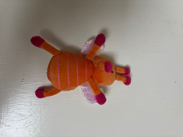 peluche abejita de colores