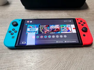 Nintendo Switch OLED Azul/Rojo