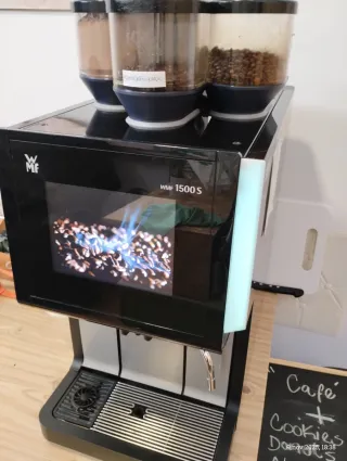 Cafetera Superautomática WMF 1500 S