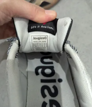 Zapatillas Desigual Retro Doradas y Plateadas