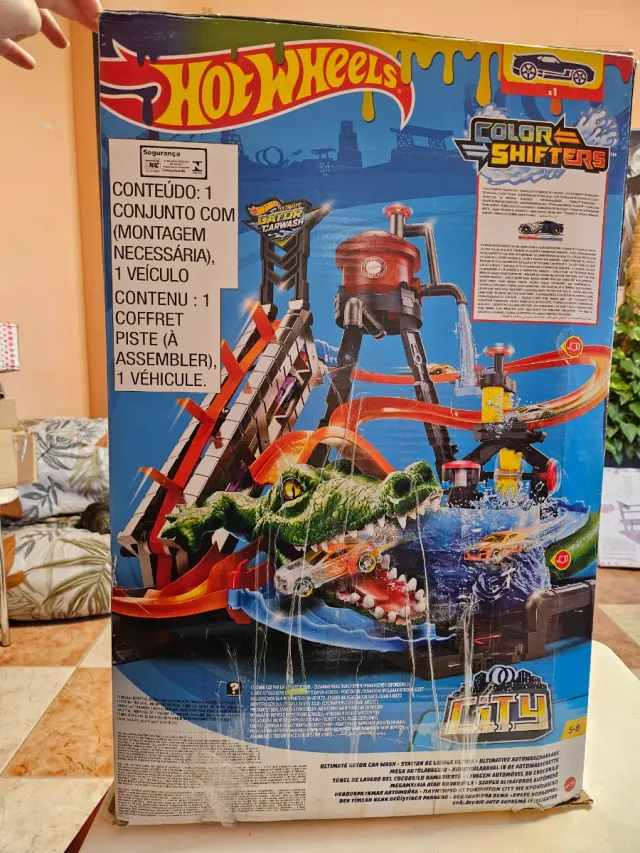 Hot Wheels Color Shifters Gator Car Wash