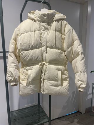 Abrigo ASOS beige nuevo