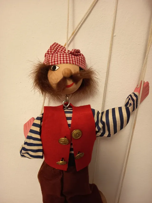 Títere marioneta pirata