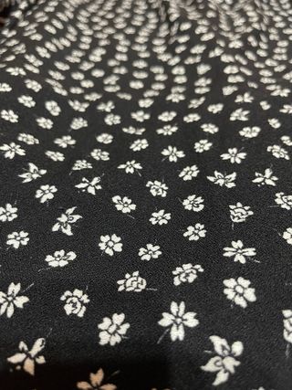 Mono Zara flores negro blanco Talla XS