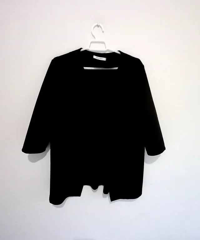 Chaqueta negra T.L Nueva