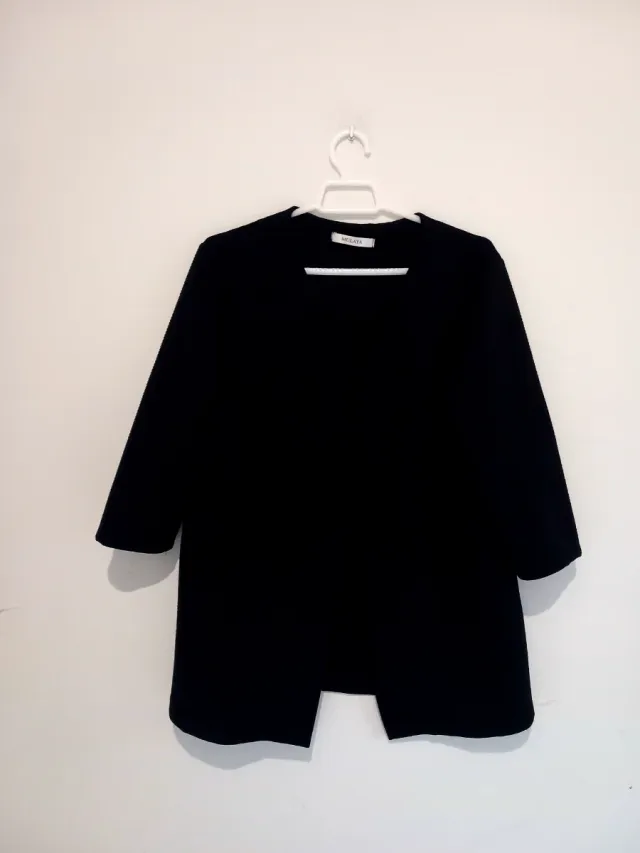 Chaqueta negra T.L Nueva