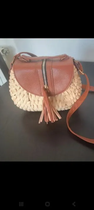 Bolso rafia y piel marrón y beige