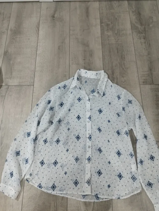 Camisa de mujer con estampado de rombos