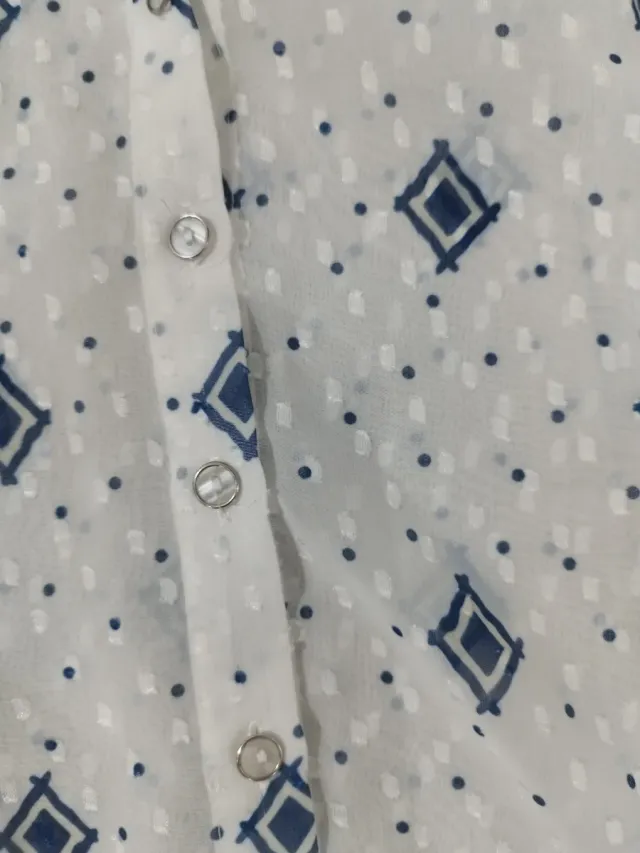 Camisa de mujer con estampado de rombos