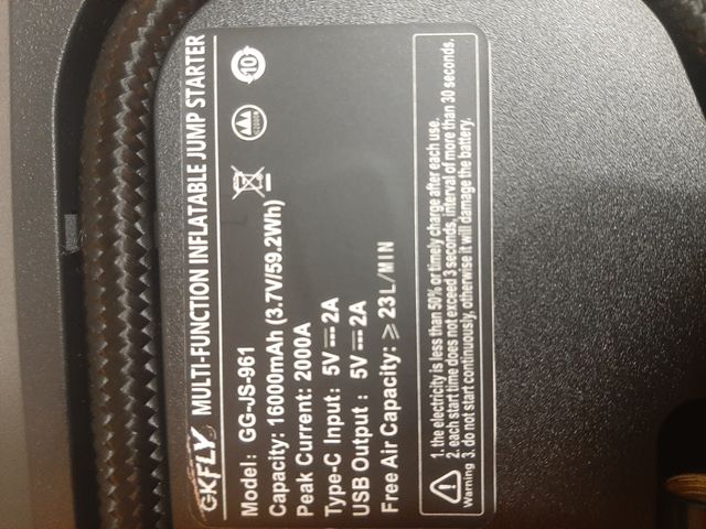 Arrancador y compresor de coche portatil