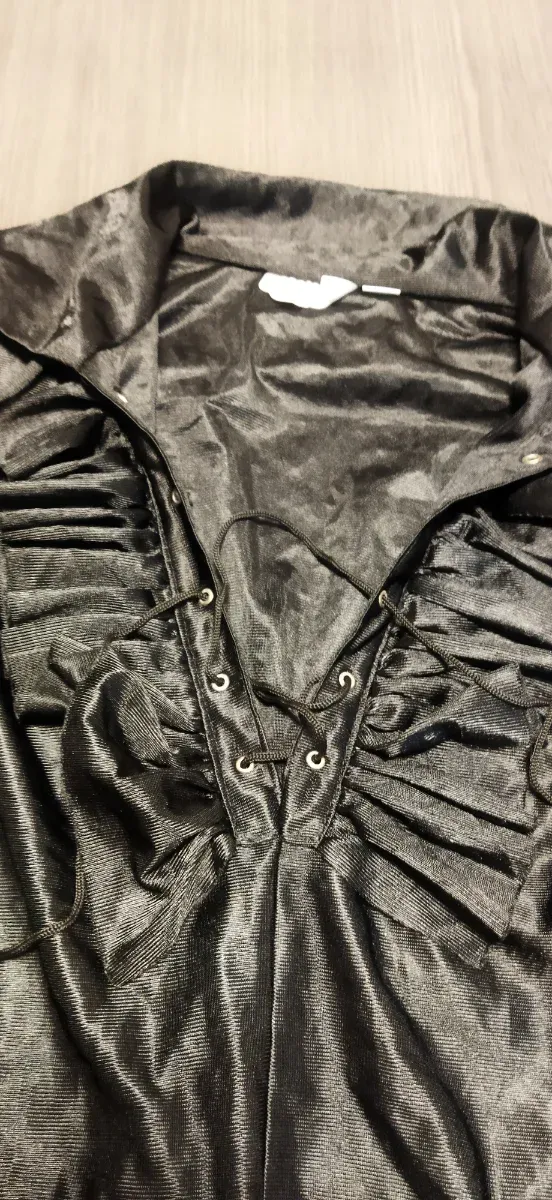 Conjunto disfraces hombre y mujer