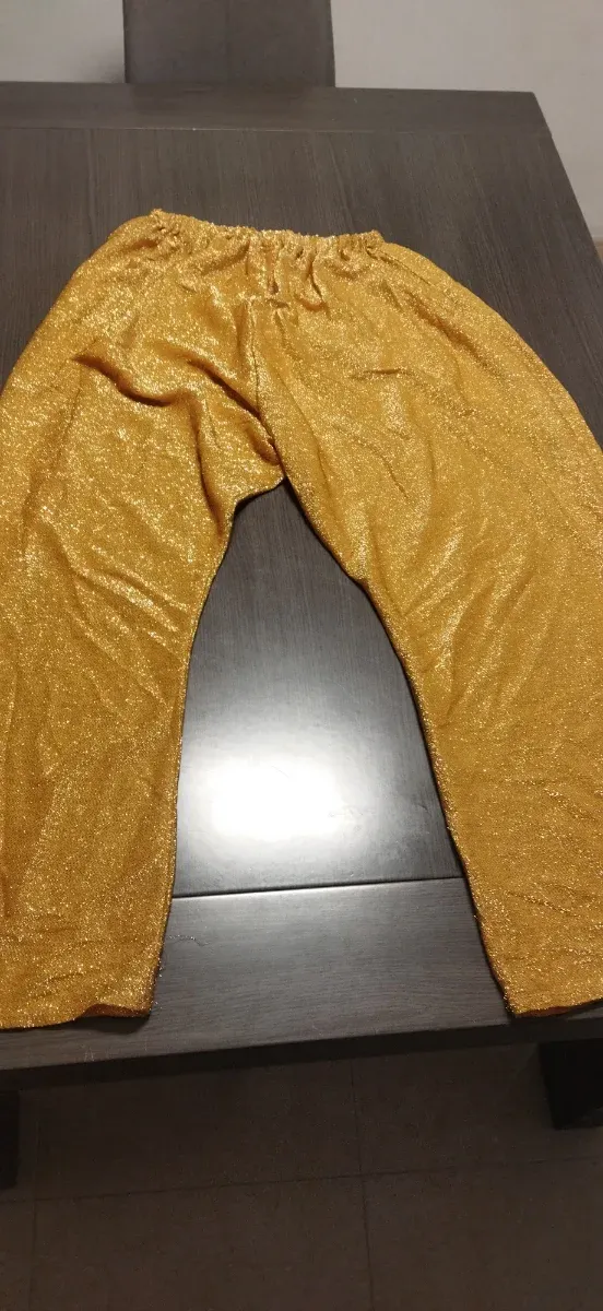 Conjunto disfraces hombre y mujer