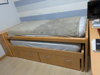 Mueble compacto con cajones