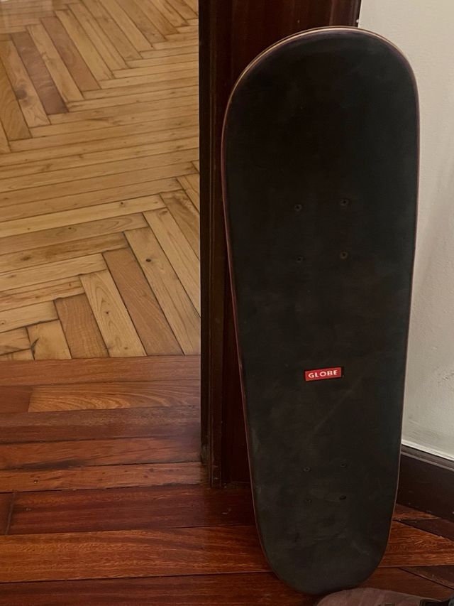 Skate Globe Morado Niño