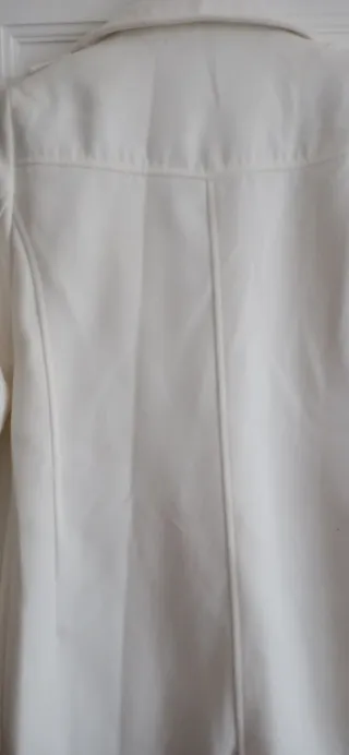 Abrigo blanco. Talla M