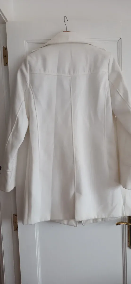 Abrigo blanco. Talla M
