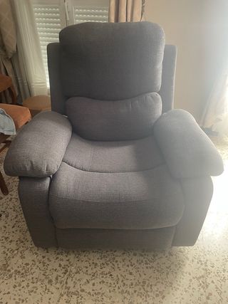 Sillón reclinable manual gris