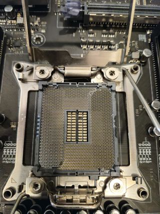 Placa Base ASUS X99-A II + i7 5820K + Disipador