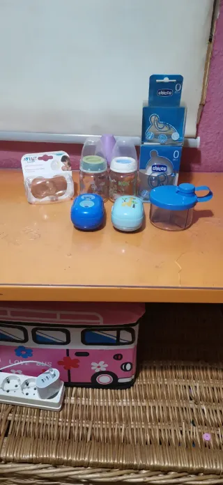 Lote bebé: Calienta biberones y más