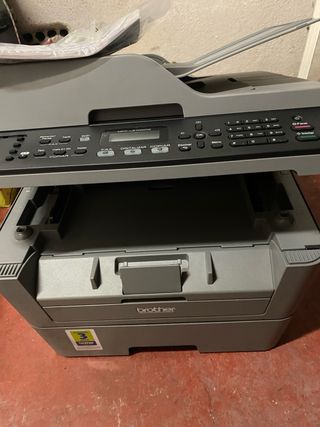 Impresora Multifunción Brother MFC-L2700DW